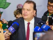 “Já pensou a Assembleia discutir Casa dos Horrores?”, rebate Max