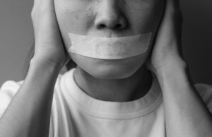92% das agressأµes contra mulheres foram presenciadas por testemunhas, diz pesquisa | Polأtica