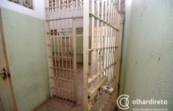 14:23 –
Homem que estuprou e forçou aborto em menina de 13 anos é preso