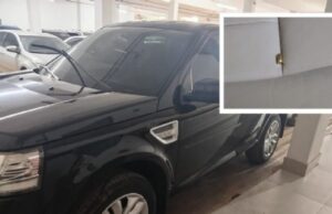 09:50 –
Perícia encontra material biológico que pode ser de morador de rua em Land Rover; estojo é localizado