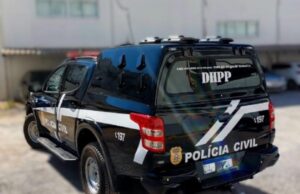 11:49 –
Mais quatro pessoas são presas por execução de homem durante 'tribunal do crime'