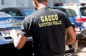 09:24 –
Gaeco desmonta grupo que articulava invasões para venda de lotes perto da Ambev e Haras Twin Brother