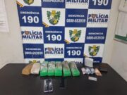 11:33 –
Polícia Militar prende dupla de traficantes com maconha, cocaína e pasta base