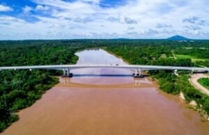 11:29 –
Governo investe R$ 79 milhões e inaugura maior ponte entre Cuiabá e Várzea Grande