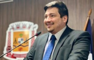 11:45 –
Vereador nega desacato à PM e diz que teve problema no celular: "erros podem acontecer"