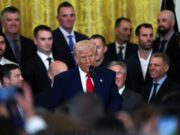 Trump ameaça taxar a China em mais 50% se país não retirar retaliação