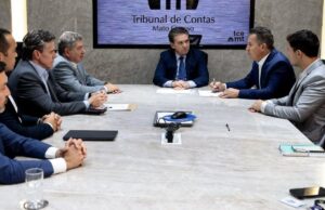 Mendes entrega contas de 2024 ao TCE; investimento chegou a 18%