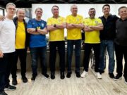 Bolsonaro se encontra com sete governadores em ato na Paulista