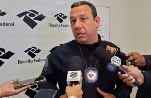 Receita: celulares tinham selo falso; R$ 1,5 milhão é apreendido