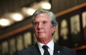Ex-presidente Fernando Collor seguirأ، preso em Maceiأ³ atأ© STF definir onde ele cumprirأ، pena, diz diretor da PF | Polأtica