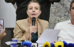 Flavia faz balanço em VG e critica Kalil: “Gerente não sabia nada”