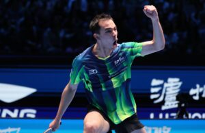 Calderano derrota lأder do ranking e أ© campeأ£o da Copa do Mundo de tأھnis de mesa | tأھnis de mesa