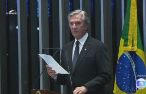 Moraes rejeita recursos de Collor e determina prisأ£o do ex-presidente na Lava Jato | Polأtica