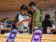 Apأ³s isenأ§أ£o de Trump, China pede que EUA eliminem todas as tarifas recأprocas