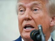 Trump consegue suspender temporariamente liminar e restabelece tarifaأ§o nos EUA