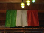 Itália aprova lei que restringe cidadania de estrangeiros