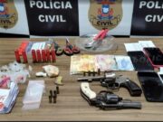 17:58 –
PJC prende homem que matou suspeito de tentar furtar comércio de seu pai