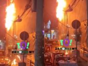 16:30 –
'Gatos' sobrecarregam circuito de energia e incêndio em poste interrompe feira tradicional em Cuiabá