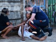 15:06 –
Dois irmãos e cunhado são esfaqueados durante briga familiar