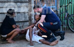 15:06 –
Dois irmãos e cunhado são esfaqueados durante briga familiar