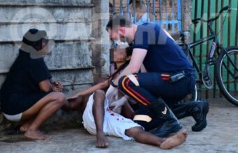 15:06 –
Dois irmãos e cunhado são esfaqueados durante briga familiar