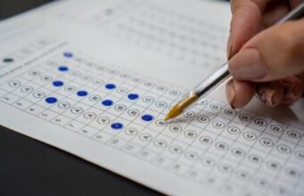 16:20 –
Prefeitura divulga edital de concurso público com 104 vagas e salário de até R$ 4,4 mil