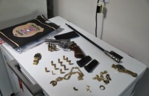 11:39 –
Operação contra facção termina com 37 presos e apreensão de armas e drogas no Nortão