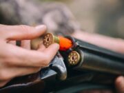 10:08 –
Mulher sobrevive após ser baleada no pescoço pelo marido em chácara na BR-070