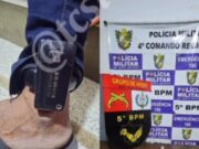14:26 –
Homem é preso com tornozeleira desligada e sete relógios escondidos em cueca