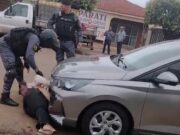 12:09 –
Piloto em fuga da polícia invade contramão e atropela mulher; vítima é hospitalizada