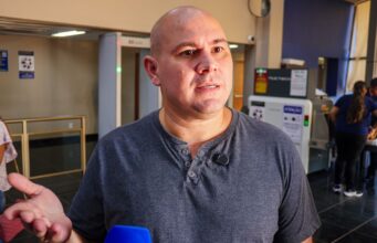 Abilio diz que opção é o Shopping Orla: “Na calçada não ficam”