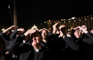 Será hoje a fumaça branca? Últimos conclaves elegeram papas no 2º dia