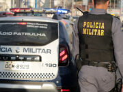 Homem furta drogas de facção e morre espancado em “salve”