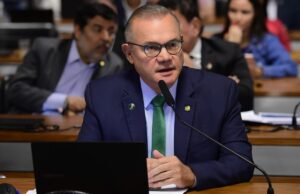 WF: restrição contra Bolsonaro é “inaceitável” e “antidemocrática”