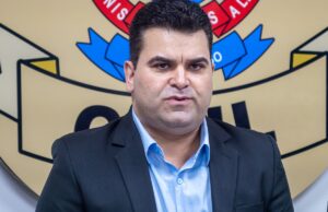 Empresa fez consignado de 132 meses sem servidor autorizar