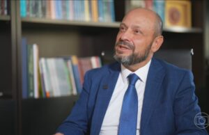 AO VIVOPresidente do INSS tira dúvidas sobre fraude nas aposentadorias; assista