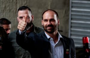PGR pede inquérito sobre atuação de Eduardo nos EUA contra autoridades