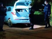 Homem é encontrado morto dentro de porta-malas de carro