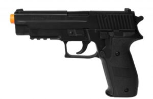 12:14 –
Adolescente de 12 anos é flagrado com arma de airsoft dentro de escola militar em Cuiabá