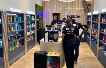 10:24 –
PJC apreende 386 celulares roubados ou furtados que eram comercializados em lojas da Grande Cuiabá