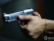 15:15 –
Policial penal é detido ao dar tiros com arma de PM nesta madrugada em Cuiabá