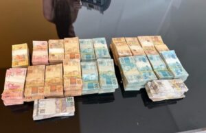 07:49 –
Empresário iria pagar R$ 500 mil de propina para 'contato' em Brasília para liberar empréstimo no BNDES