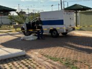 Falsos policiais invadem condomínio e matam 2 homens em VG