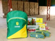 Prefeitura recebe kits escolares e garante entrega neste mês