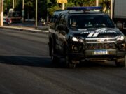 Dupla invade casa e mata homem a tiros na frente de esposa em MT