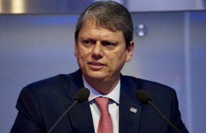 “MT está dando certo porque Mendes teve ousadia”, diz Tarcísio