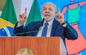 Governo e oposição travam queda de braço para controlar CPI