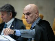 Moraes manda Ministério da Justiça formalizar pedido de extradição de Zambelli e comunica Câmara de perda de mandato