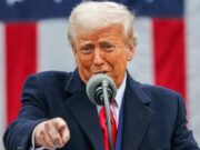 Trump cita Bolsonaro e impõe tarifa de 50% ao Brasil