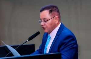 Lei proposta por Botelho institui programa pioneiro de tecnologias limpas